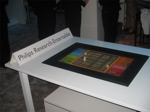 飞利浦桌上触摸屏游戏机 数智时代的休闲新选择